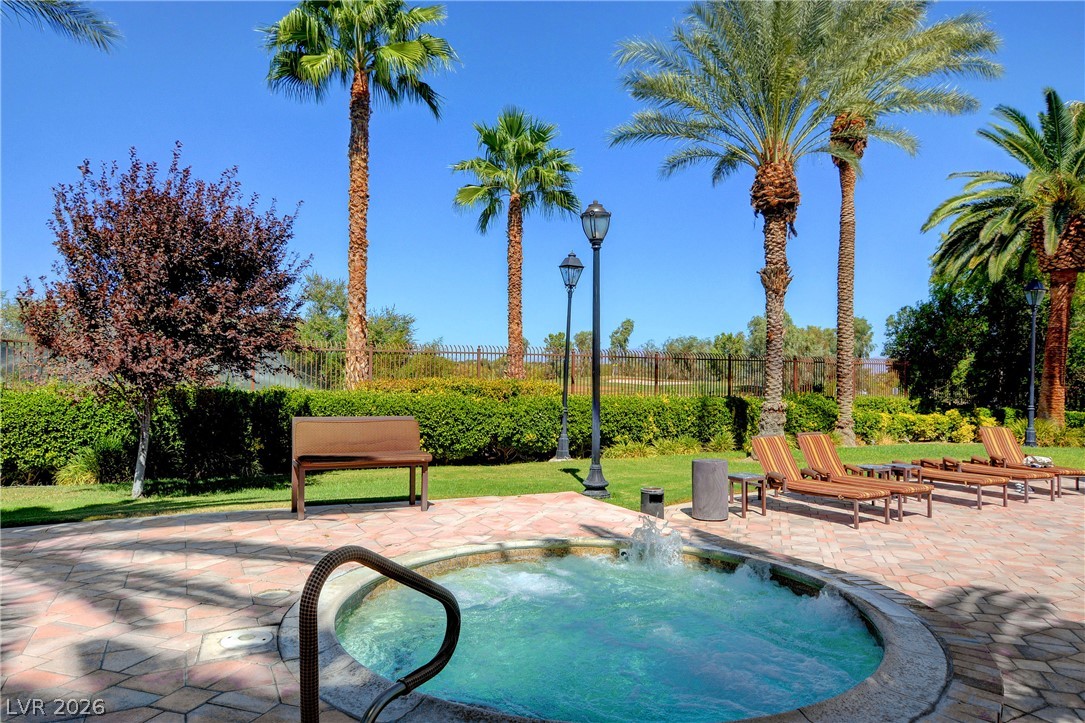 Photo 20 of 28, 2050 W Warm Springs Road #1323