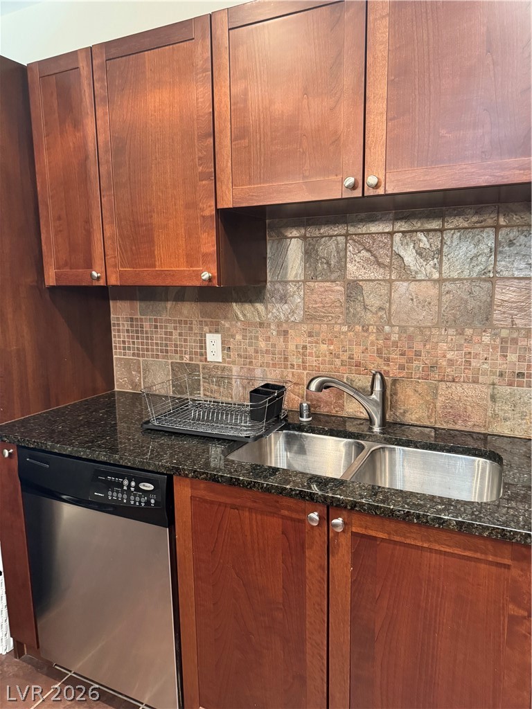 Photo 26 of 31, 2455 W Serene Avenue #706