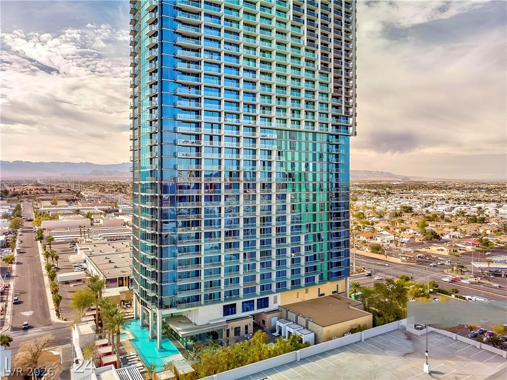 Photo 58 of 58, 4381 W Flamingo Road #1516