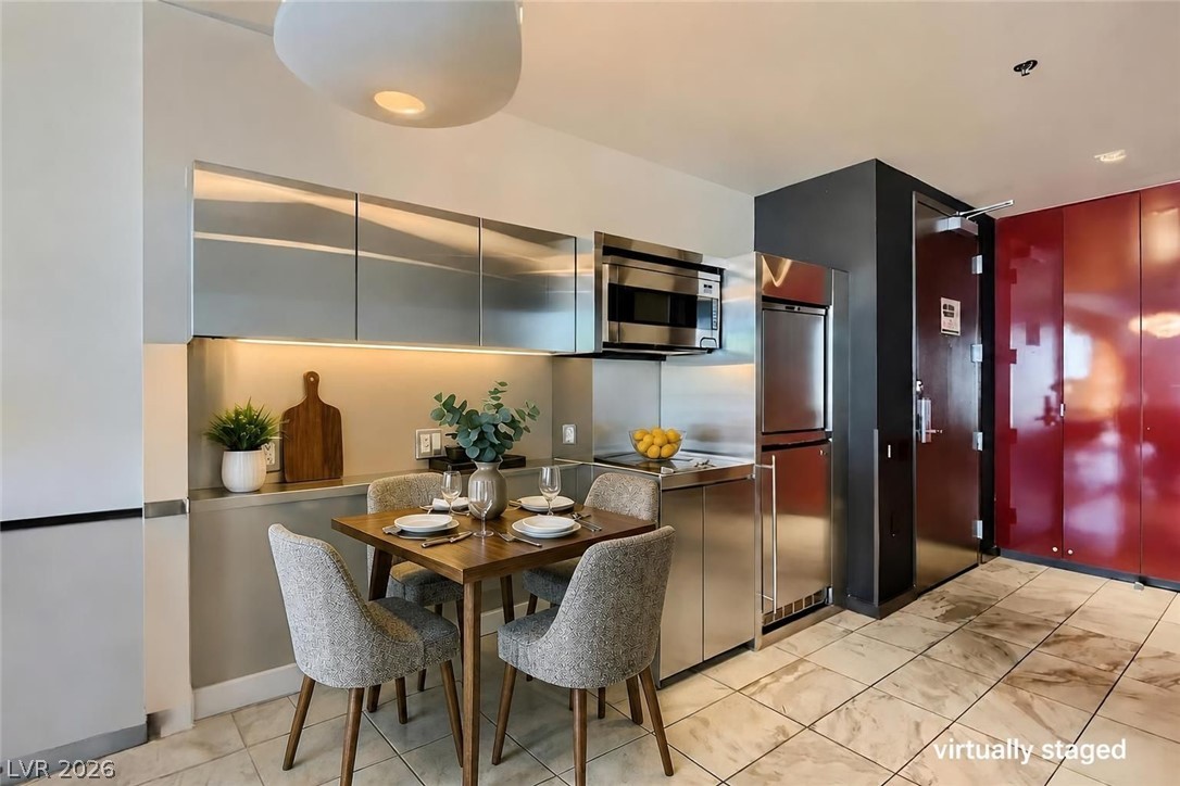 Photo 7 of 58, 4381 W Flamingo Road #1516