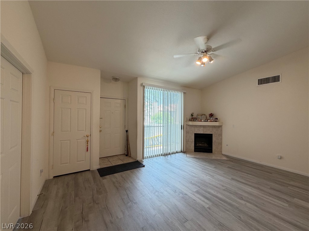 Photo 9 of 49, 4960 Harrison Drive #230