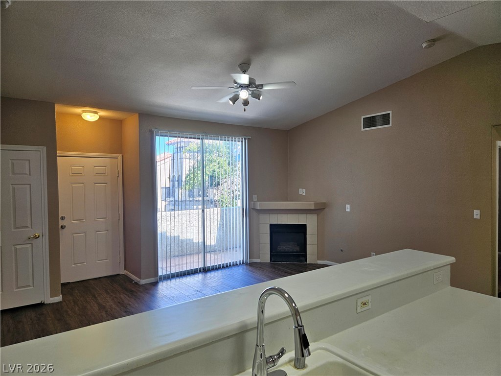 Photo 8 of 33, 4960 Harrison Drive #217