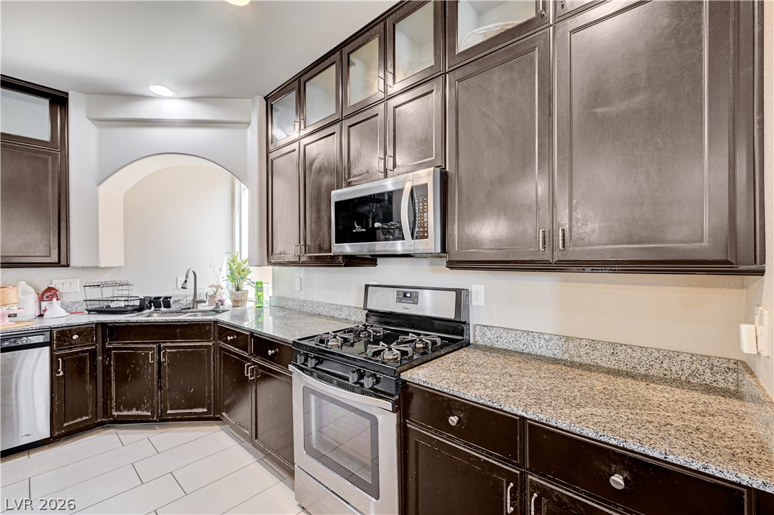 Photo 7 of 27, 8120 Sorrel Street