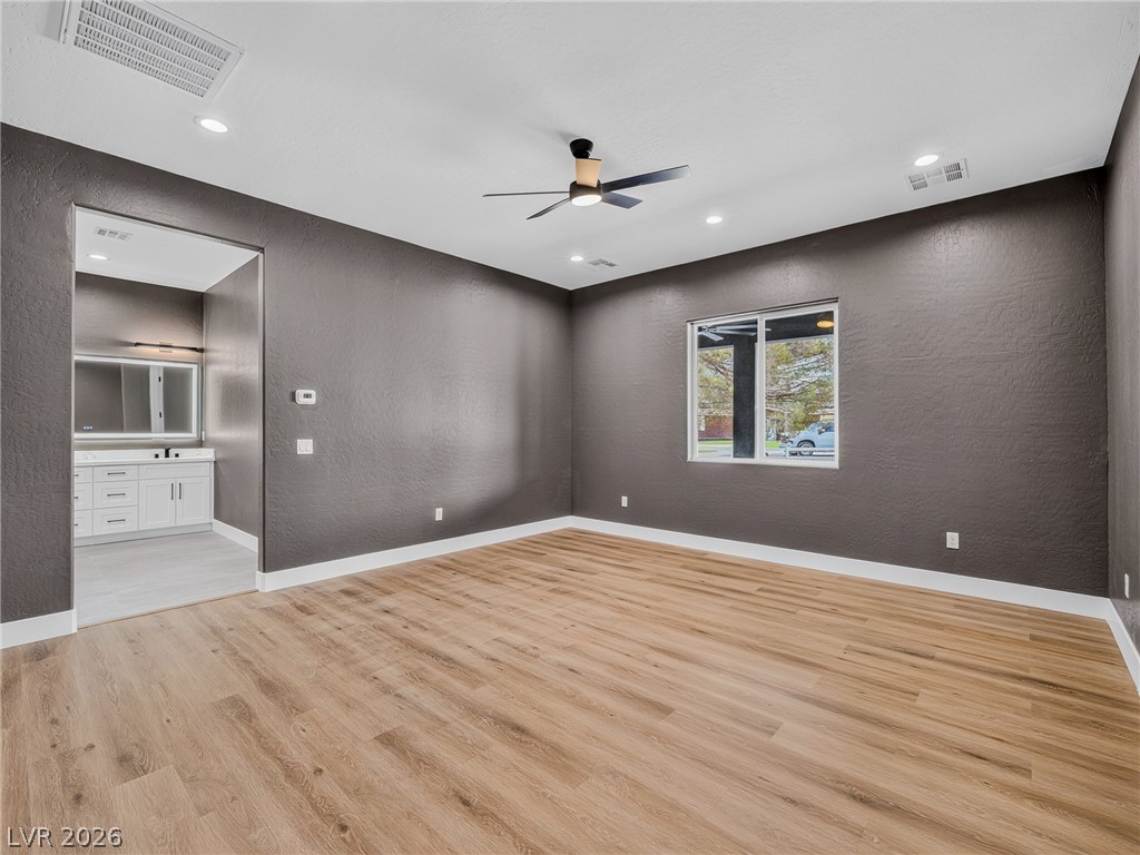 Photo 18 of 36, 1860 Doral Court