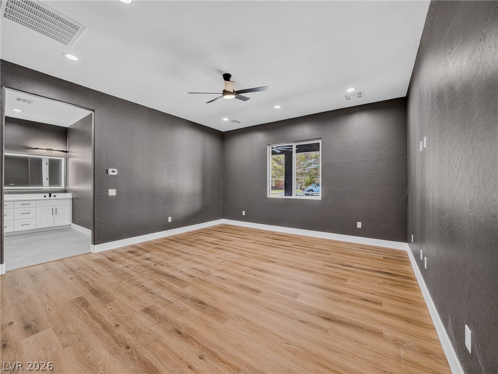 Photo 19 of 36, 1860 Doral Court