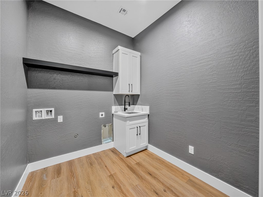 Photo 31 of 36, 1860 Doral Court