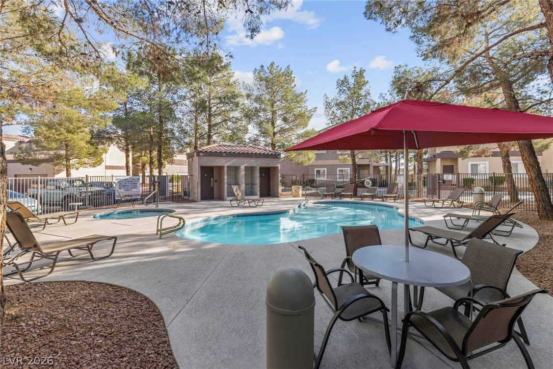 Photo 15 of 22, 5250 S Rainbow Boulevard #2093