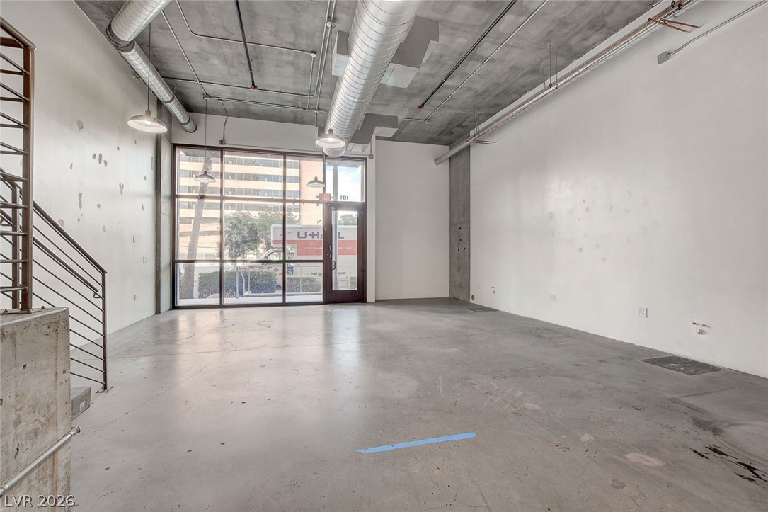 Photo 2 of 353 E Bonneville Avenue #181/281
