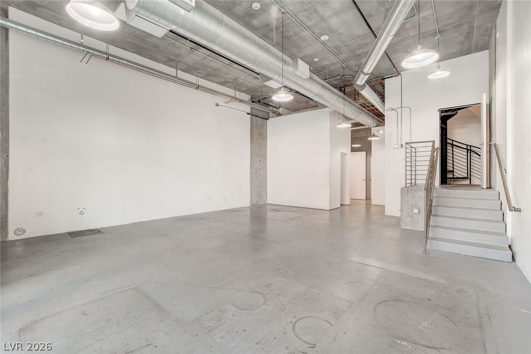 Photo 3 of 353 E Bonneville Avenue #181/281
