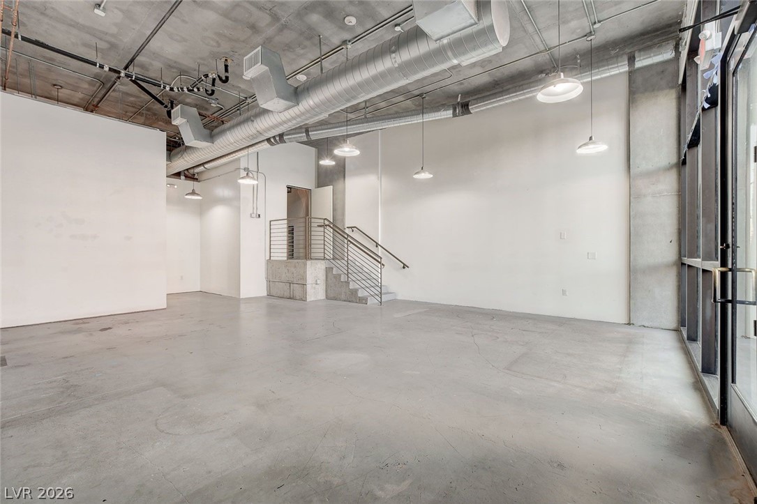 Photo 5 of 353 E Bonneville Avenue #181/281