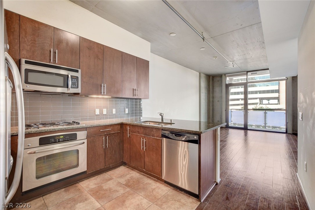 Photo 16 of 56, 353 E Bonneville Avenue #181/281