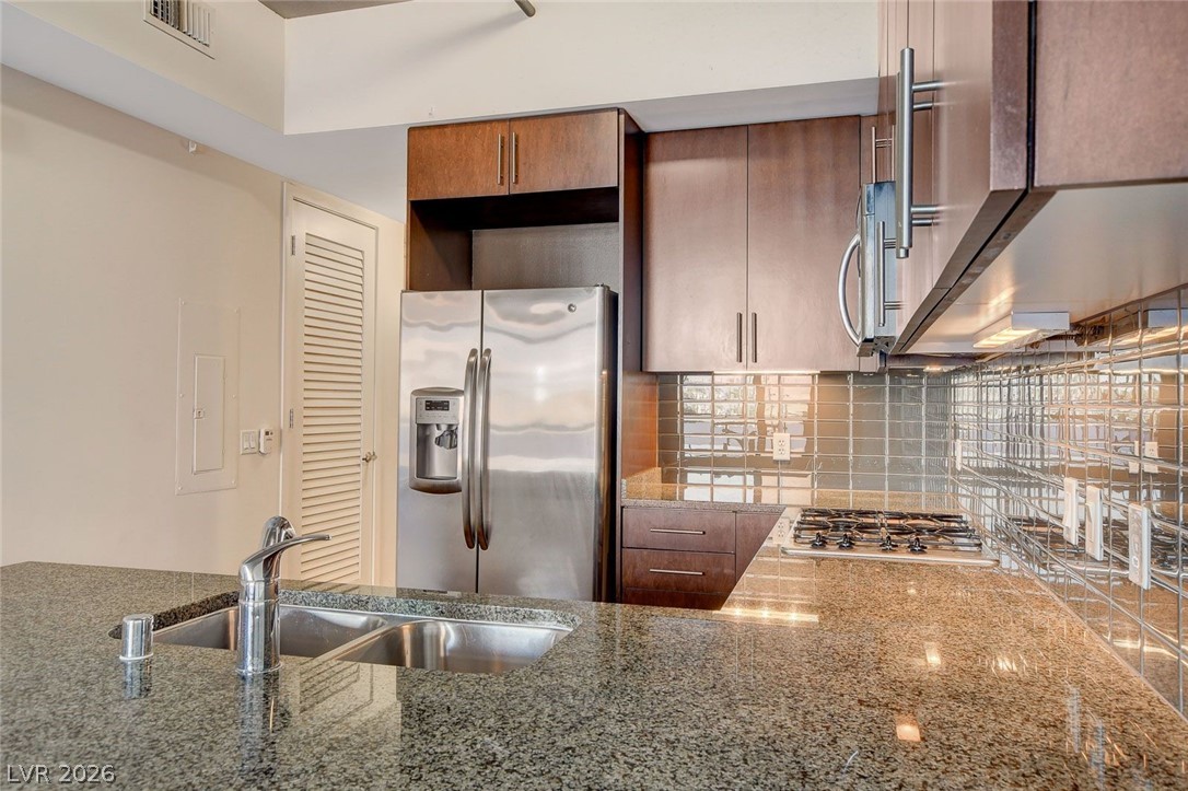 Photo 17 of 56, 353 E Bonneville Avenue #181/281