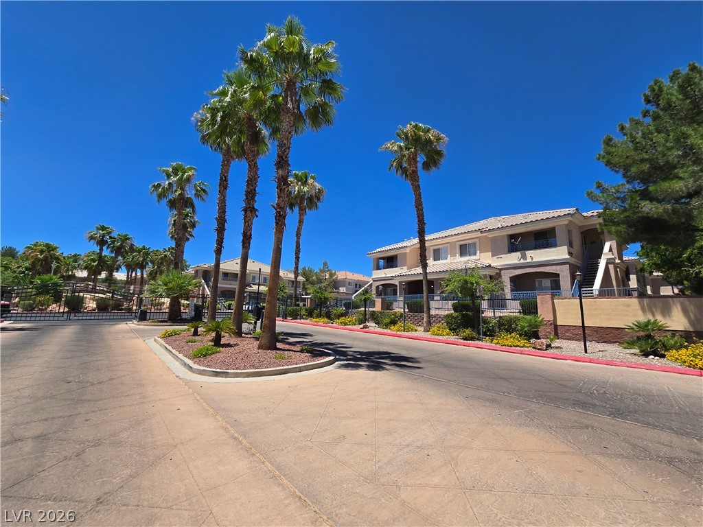 Photo 10 of 32, 300 Amber Pine Street #207