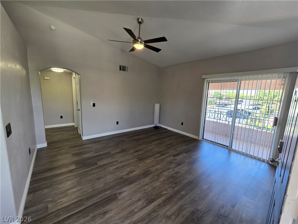 Photo 26 of 32, 300 Amber Pine Street #207