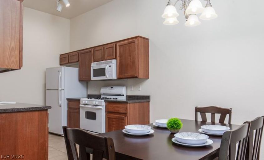 Photo 7 of 22, 8805 Jeffreys Street #2109