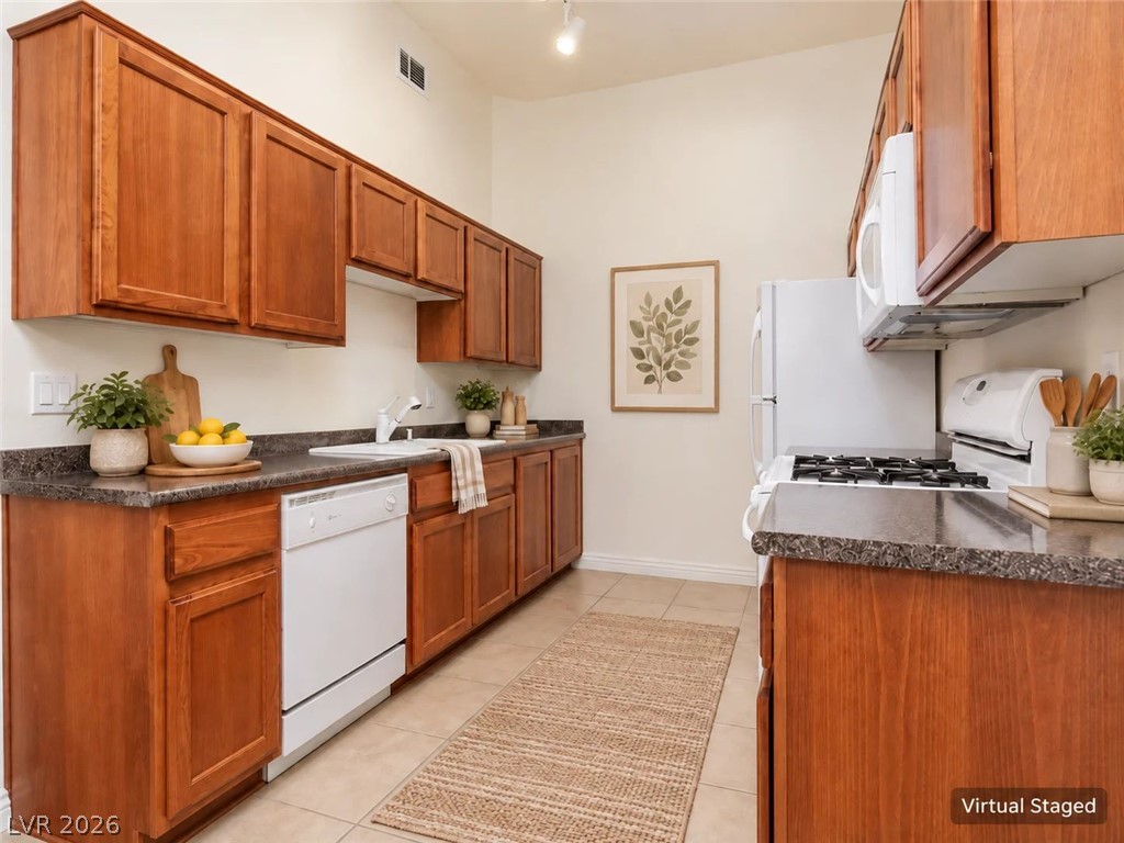 Photo 4 of 8805 Jeffreys Street #2109
