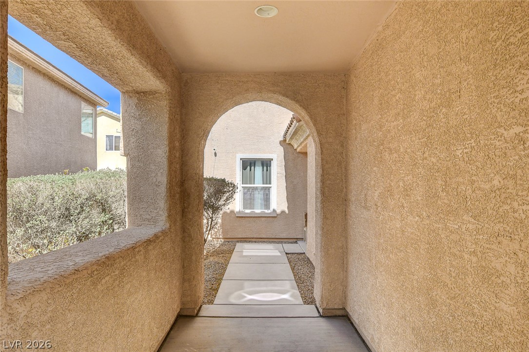 Photo 7 of 48, 2672 Strichen Avenue