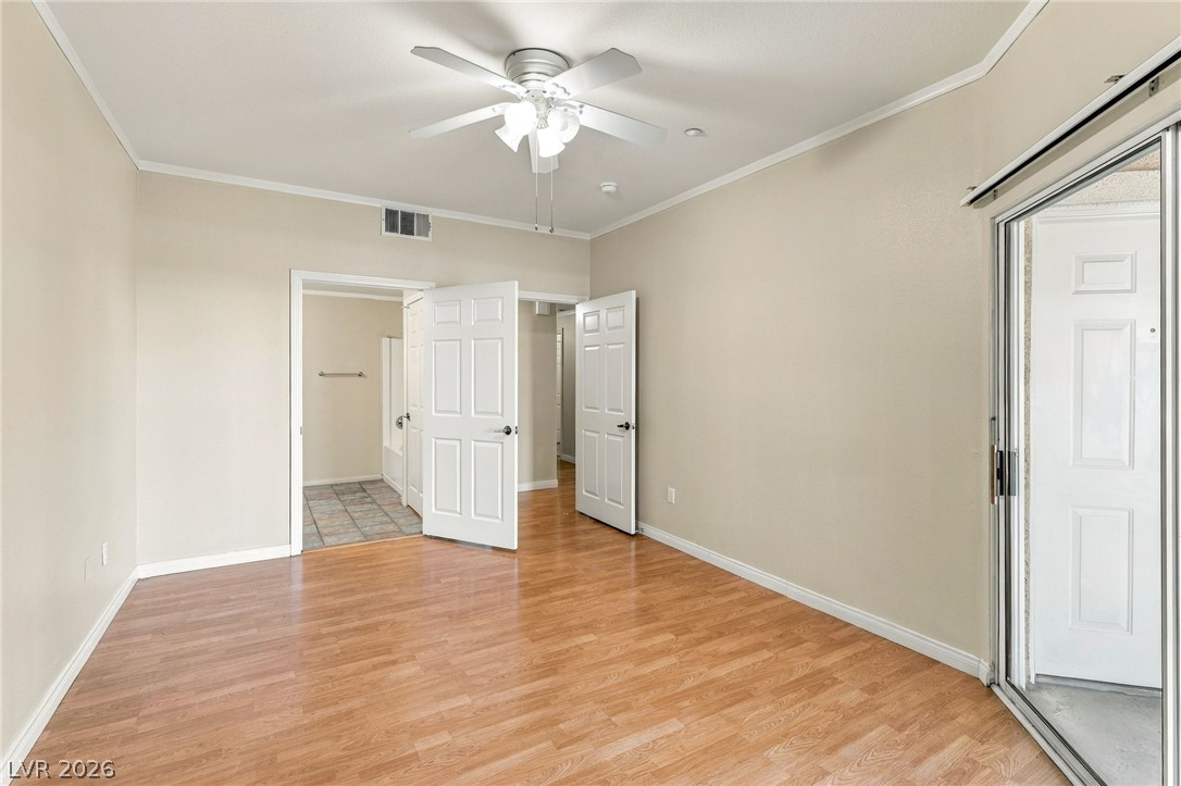 Photo 23 of 40, 5855 Valley Drive #1080