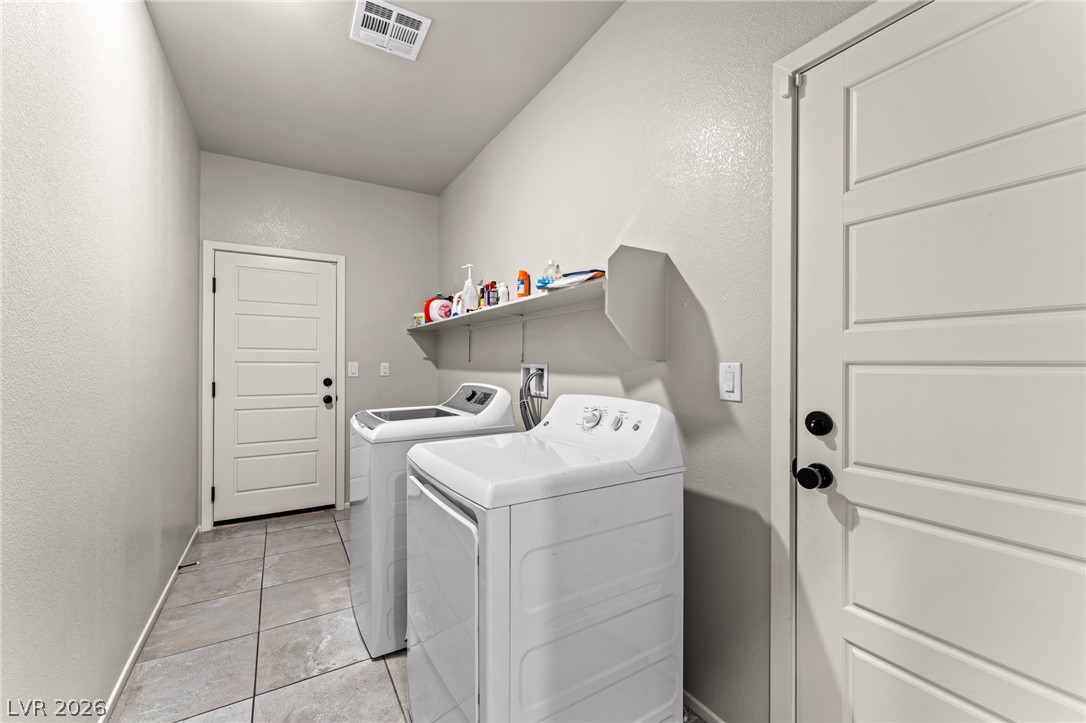 Photo 10 of 29, 7433 Onyx Star Street