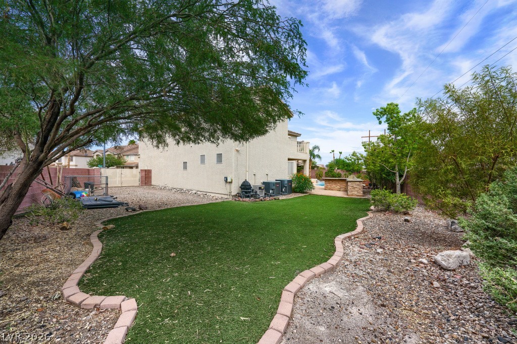 Photo 29 of 32, 1133 Thunder Canyon Avenue