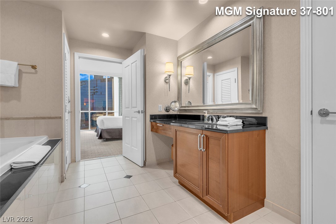 Photo 30 of 92, 125 E Harmon Avenue #3701&3703