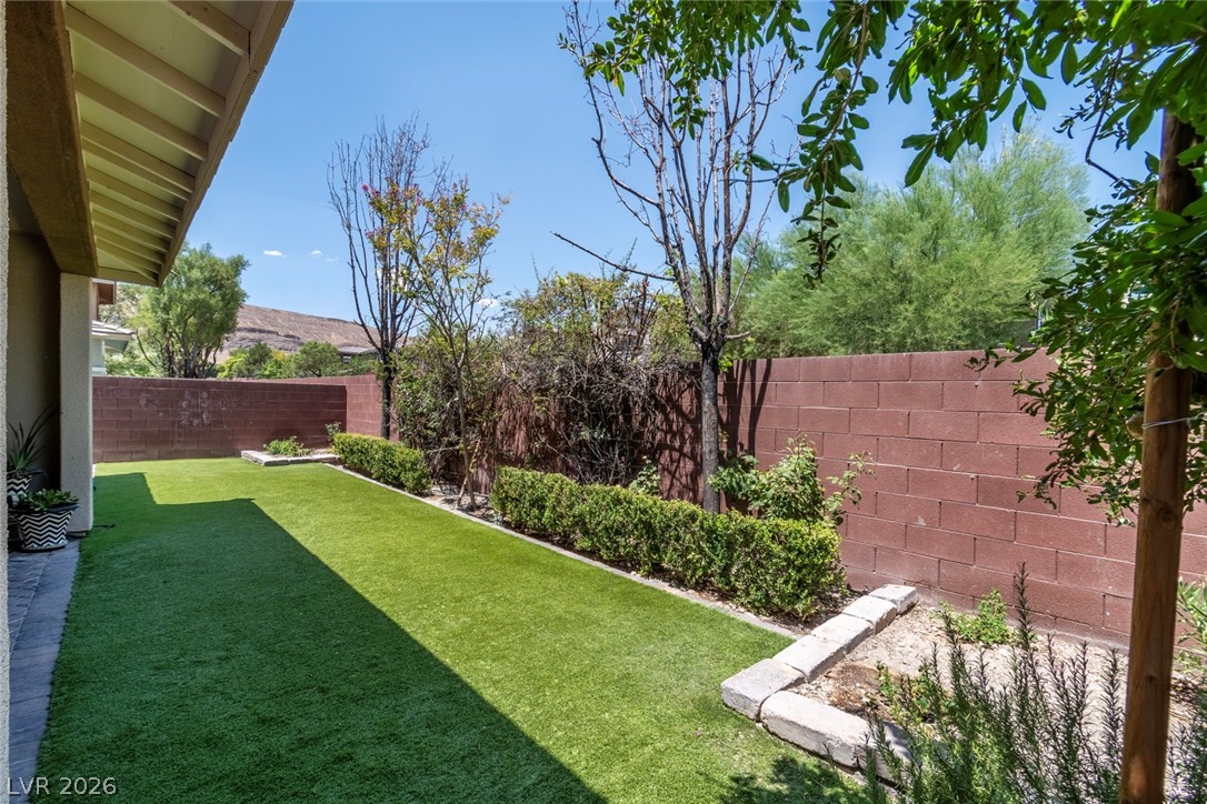 Photo 13 of 29, 10290 Turia Gardens Road
