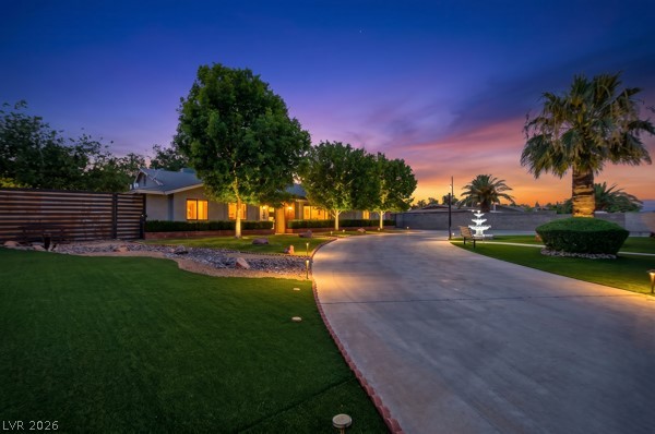 2295 N Gateway Road, Las Vegas 89115