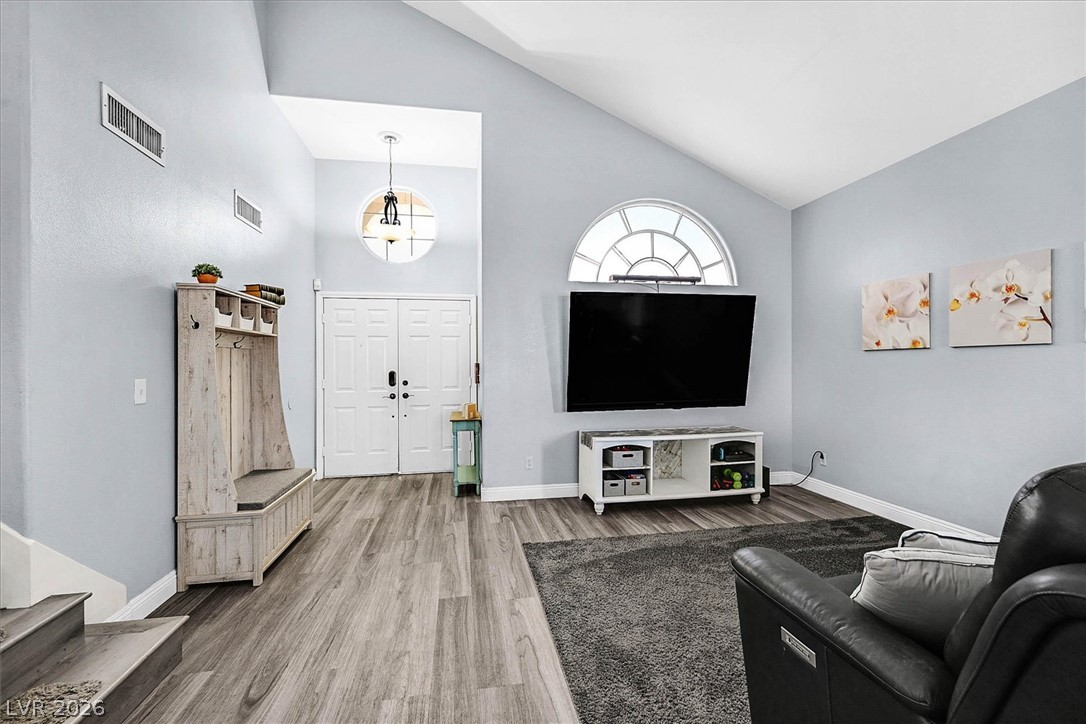 Photo 4 of 1579 Tangerine Rose Drive