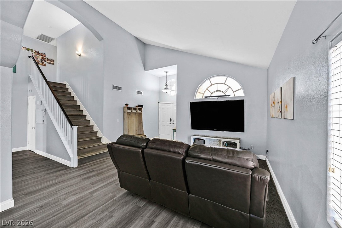 Photo 5 of 1579 Tangerine Rose Drive