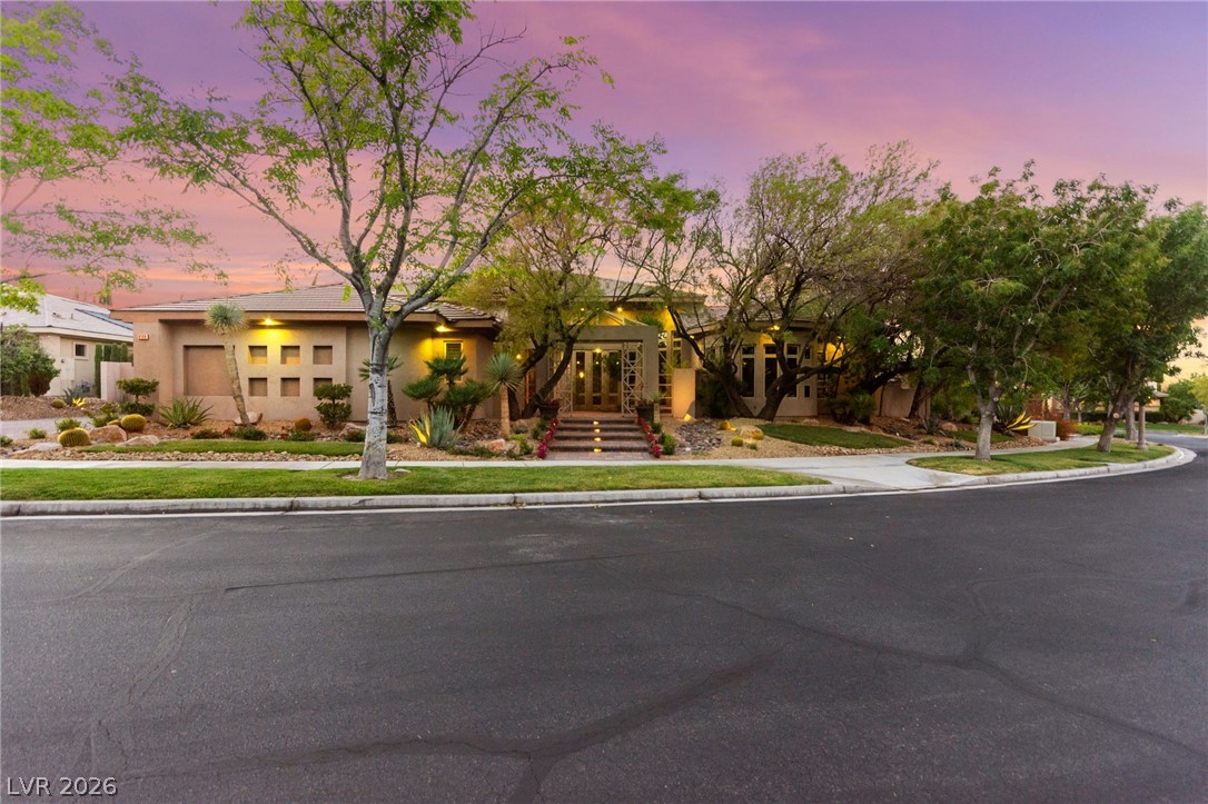 9308 Canyon Classic Drive, Las Vegas 89144