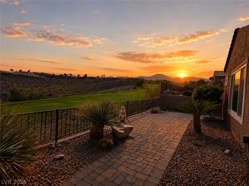 2852 Patriot Park Place, Henderson 89052