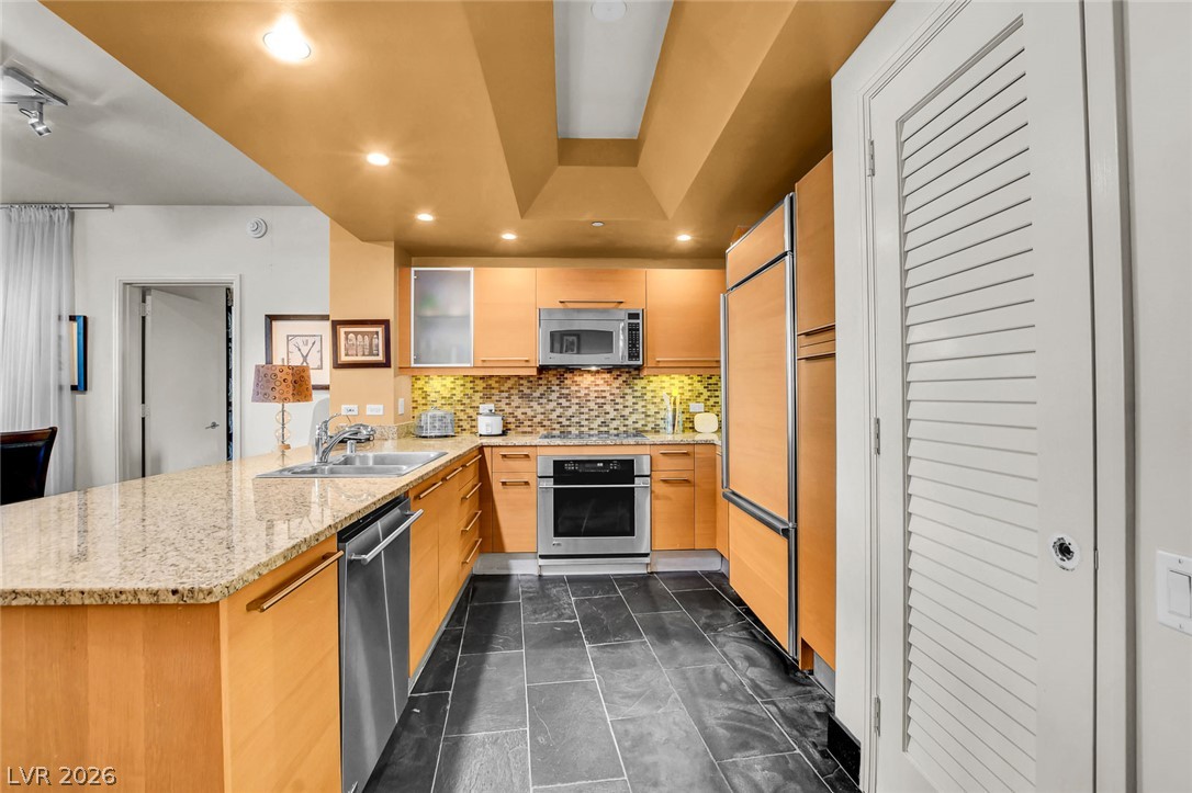 Photo 42 of 66, 322 Karen Avenue #2301