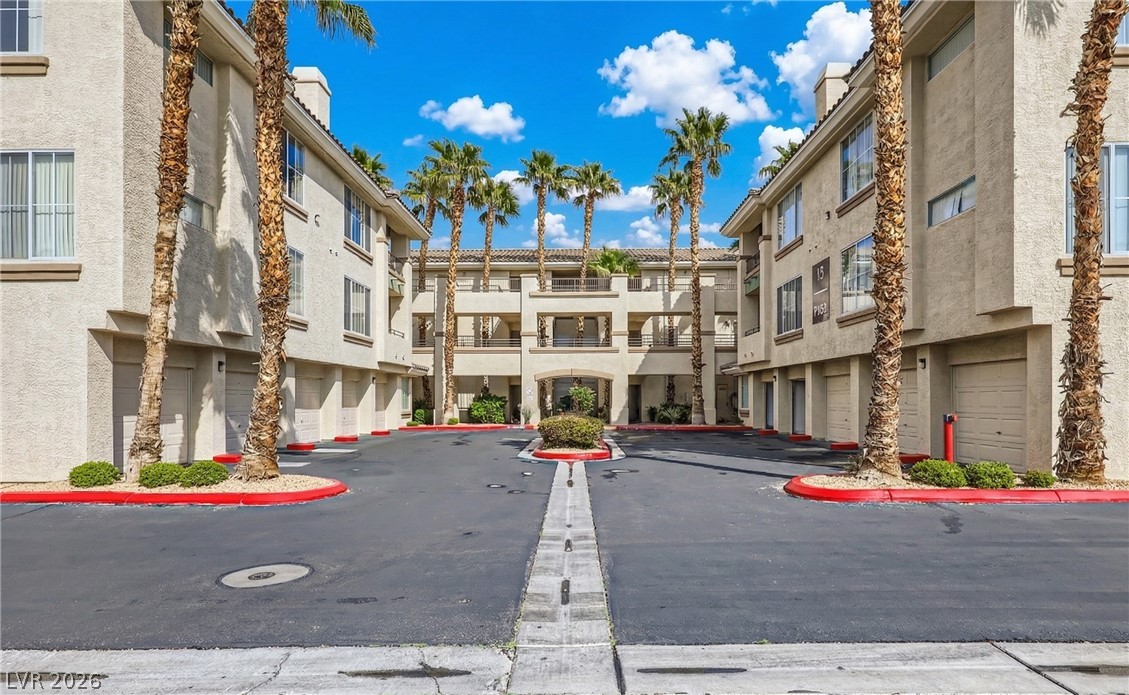 7151 S Durango Drive #312, Las Vegas