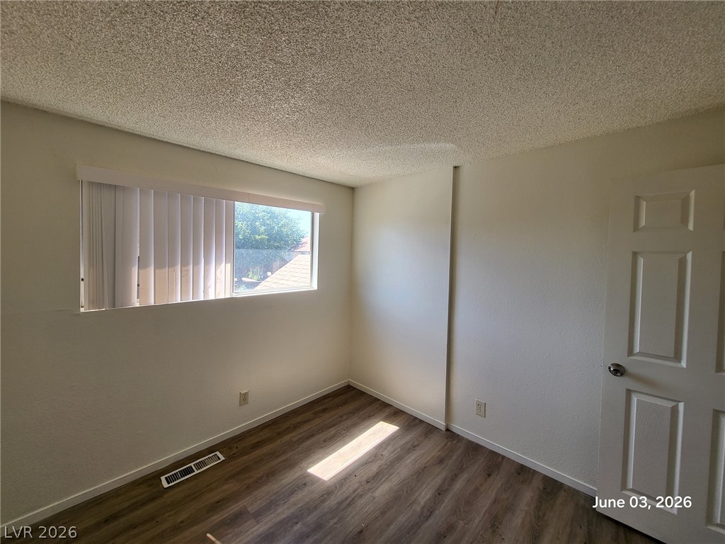Photo 16 of 17, 4456 Buena Vista Drive