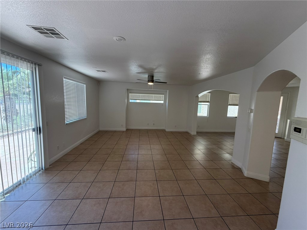 Photo 8 of 33, 549 Halloran Springs Road