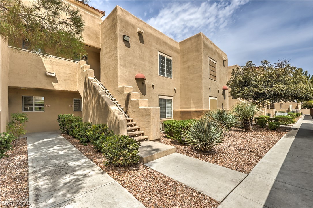 1909 High Valley Court #203, Las Vegas 89128