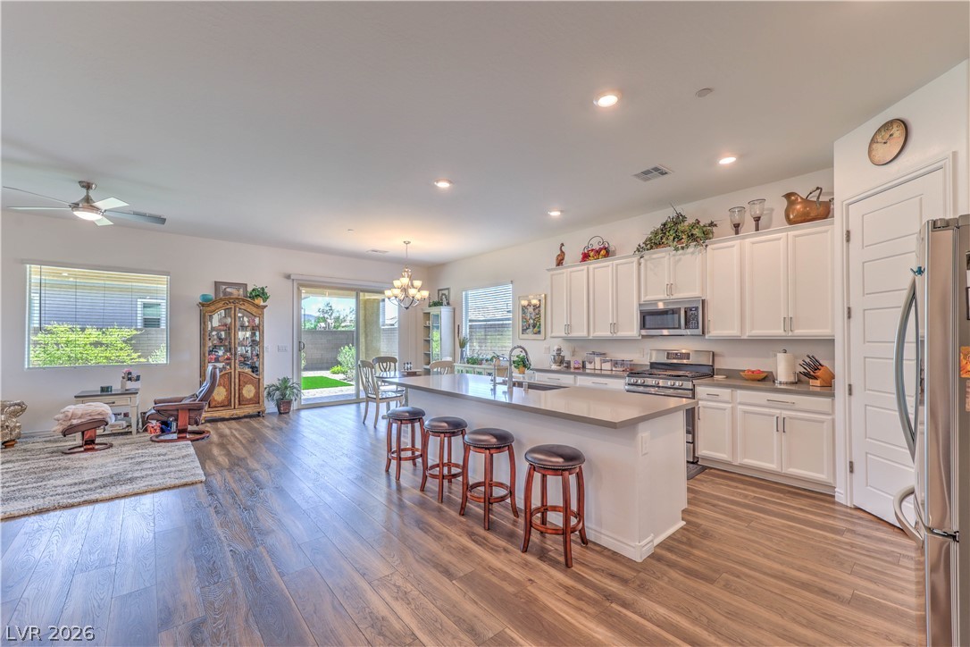 Photo 7 of 30, 469 Sunland Springs Court