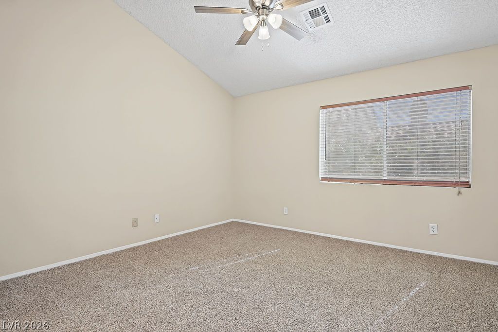 Photo 18 of 32, 1716 Comstock Drive