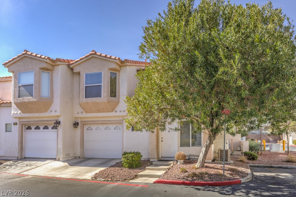 4029 Castle Cove Drive, Las Vegas 89108