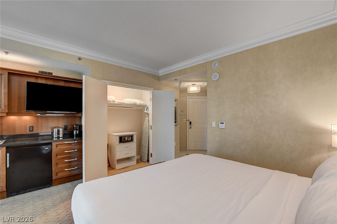 Photo 7 of 43, 145 E Harmon Avenue #1419