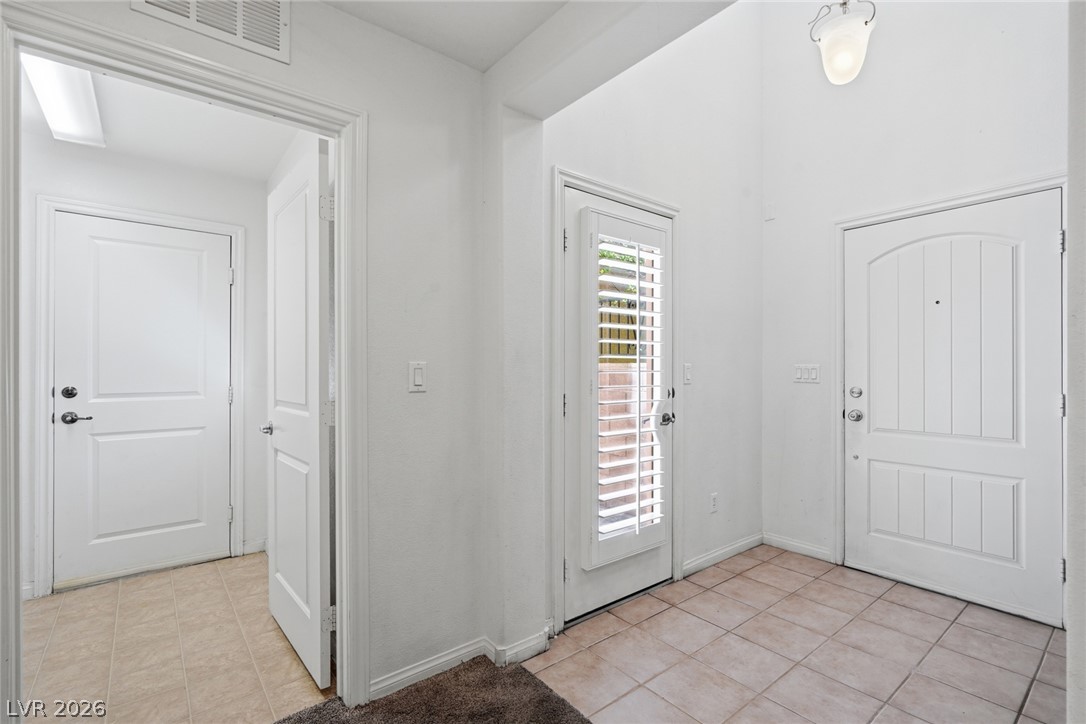 Photo 4 of 11326 Colinward Avenue