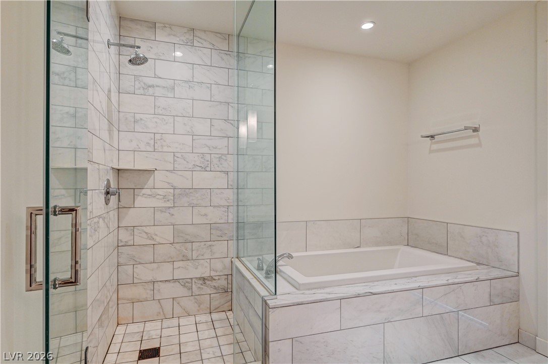 Photo 27 of 43, 4471 Dean Martin Drive #1104