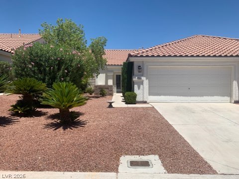 Photo 2 of 9986 CATALINA CANYON Avenue