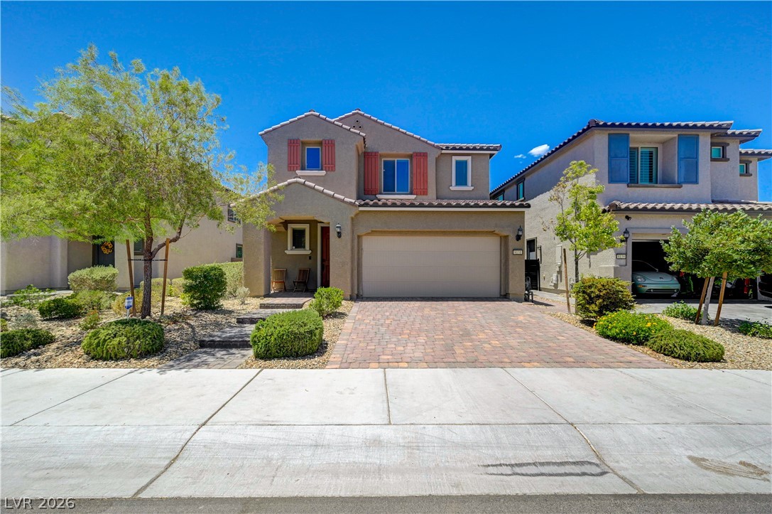 8131 Skye Chalet Street, Las Vegas