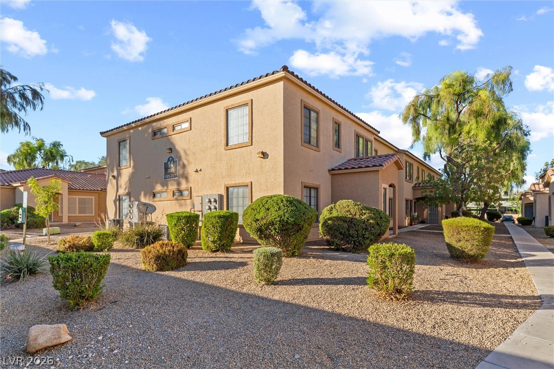 2041 Hussium Hills Street #207, Las Vegas 89108