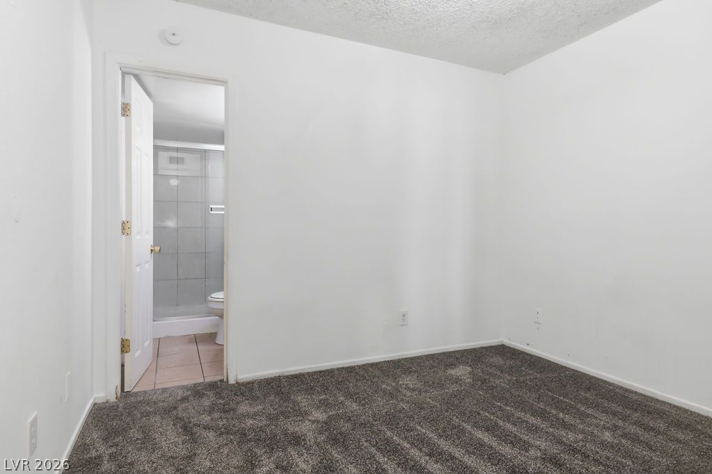 Photo 11 of 29, 3118 Blossom Glen Drive