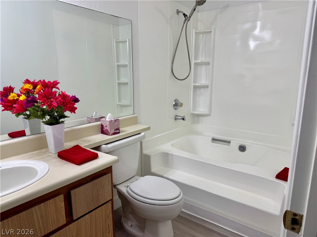 Photo 16 of 33, 2980 Juniper Hills Boulevard #103