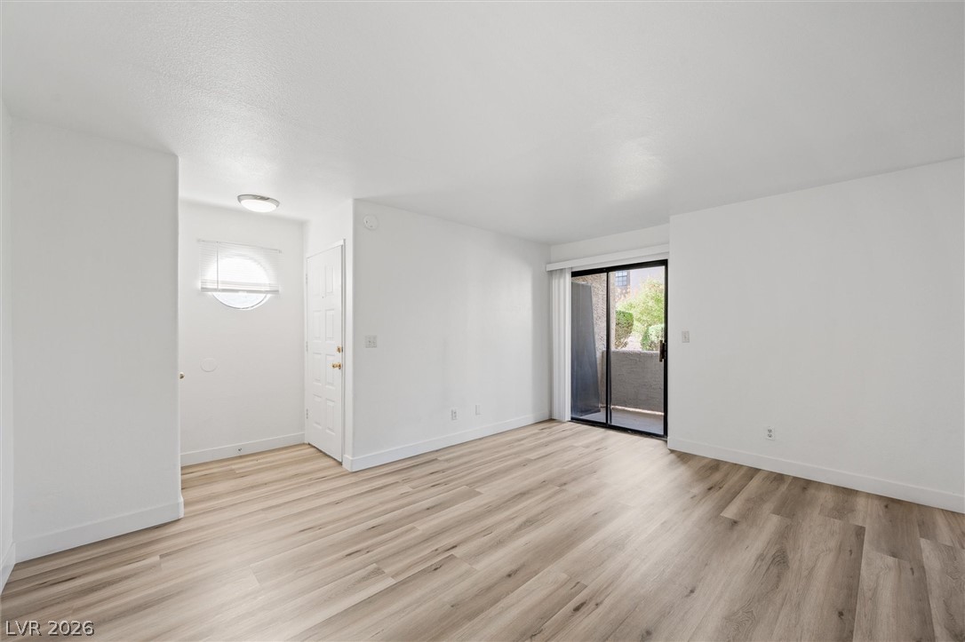 Photo 17 of 33, 2980 Juniper Hills Boulevard #103