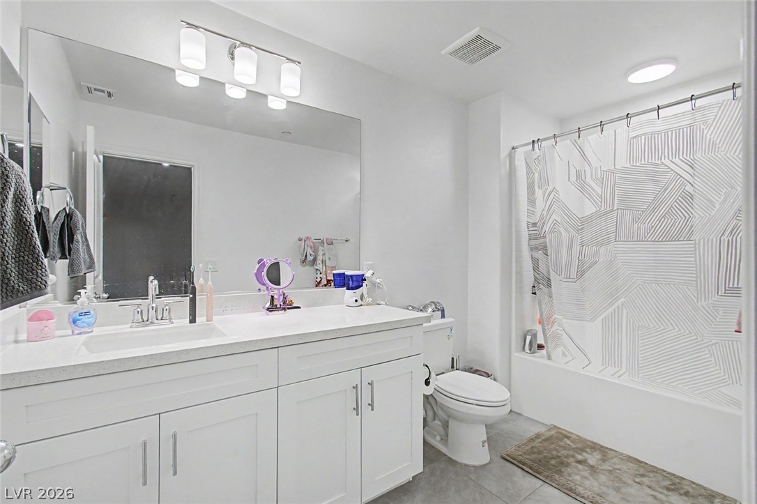 Photo 14 of 21, 6740 Nimbus Avenue