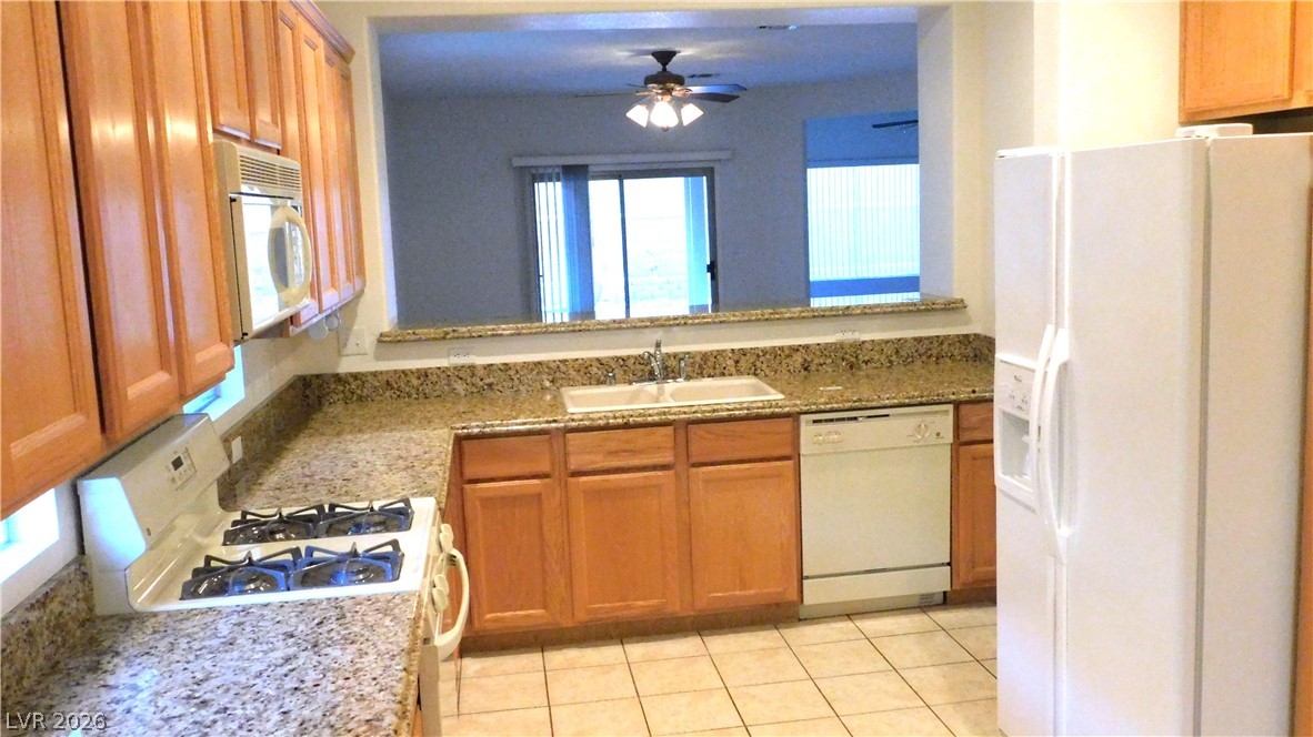 Photo 12 of 65, 499 Elm Crest Place